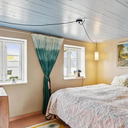Tatil Evi Strataekt Feriehusidyl Ved Vandet