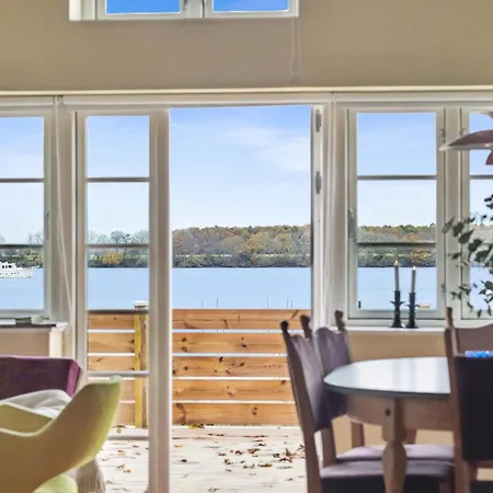 Tatil Evi Strataekt Feriehusidyl Ved Vandet Sønderborg
